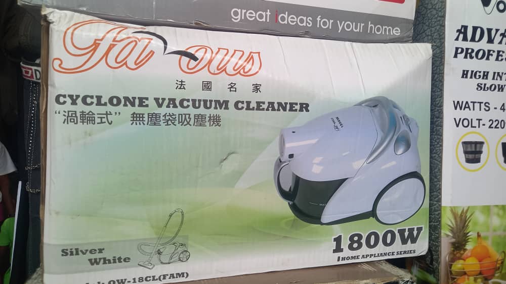 Famous Cyclone Vacuum Cleaner – 1800W (Bagless) Best Quality